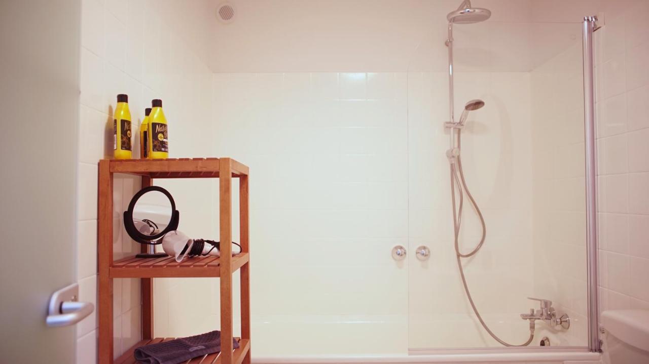 Appartement Im Zentrum Von Langenhagen Mit Netflix Und Tiefgarage Hanôver Exterior foto